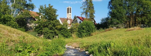 durch landschaftliche Vielfalt geprägt 